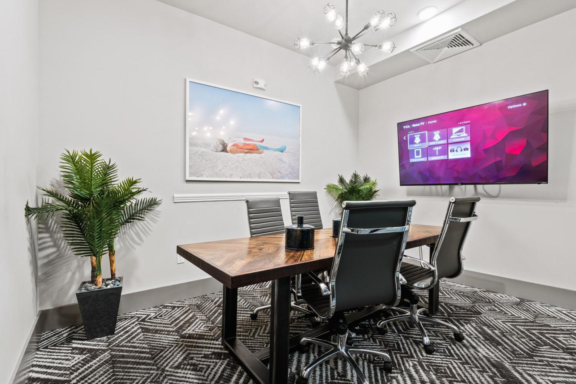 Tropicana Field 2 Bed In Dwtwn With Free Parking Appartement Sint-Petersburg Buitenkant foto